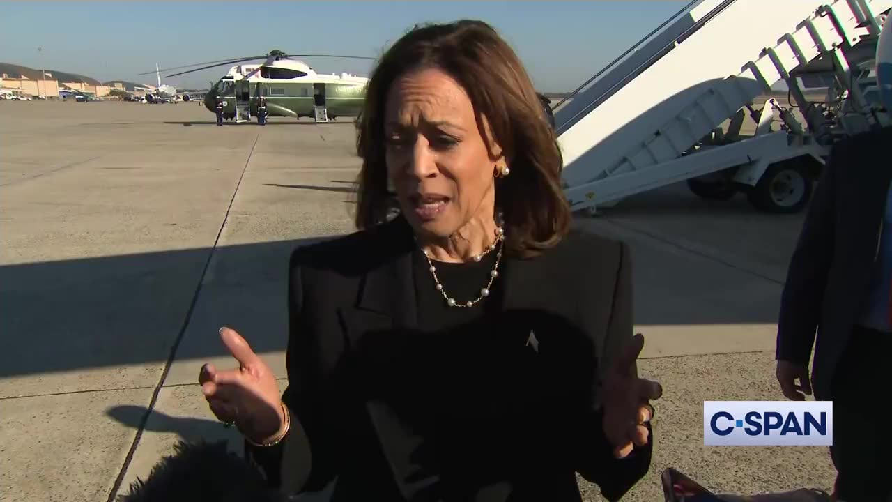 Kamala Harris Tries to Distance Herself from Biden Calling Americans 'Garbage'