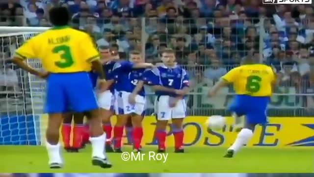 The best goal in football history #robertocarlos #goal #shorts