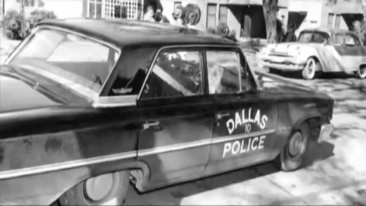 Retired FBI agent discusses investigation of Kennedy assassination
