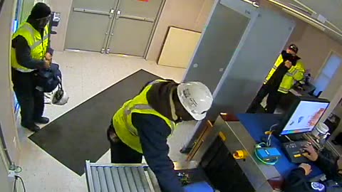 0967USCG00InaugurationTrailer_2021-01-05_07h20min00s327ms.mp4