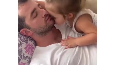 Love of Daughter with father : An amazing short Clip