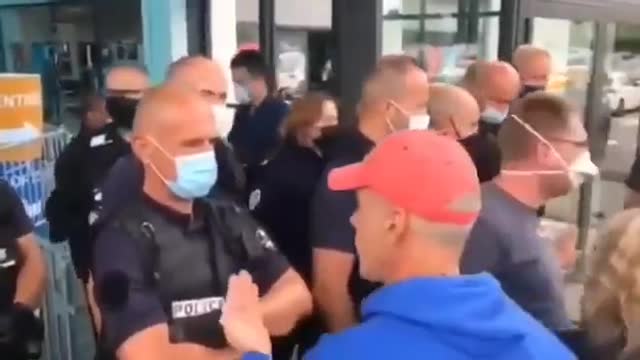 People are being kept out of the supermarket if they're not vaxxed.