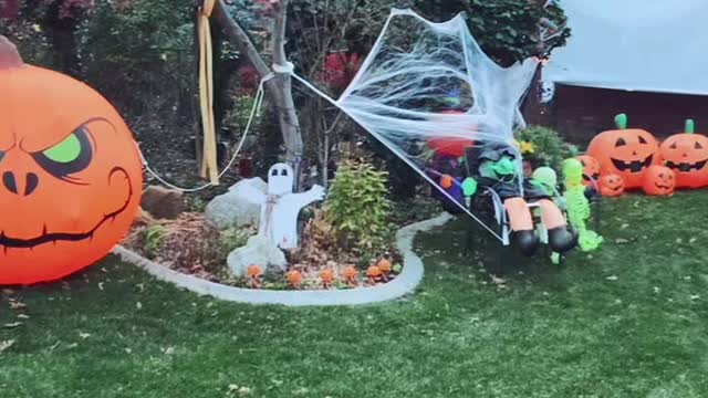 halloween house