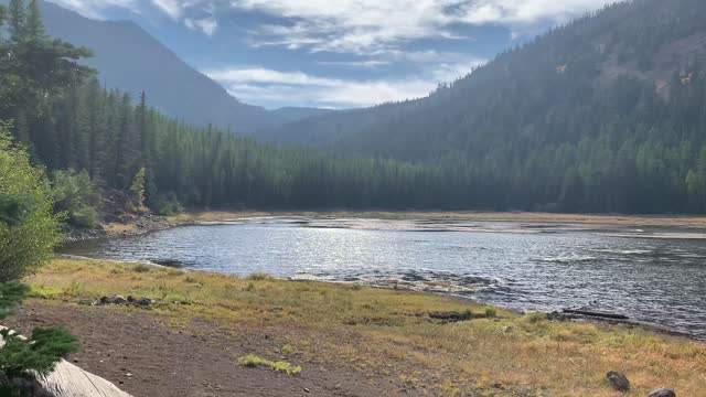 Eastern Oregon – Strawberry Lake + Wilderness – Views from the Shore