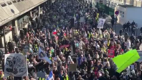 Paris Against J4b M4nd4tes - October 9th, 2021
