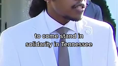 Justin Jones calls for action on gun violence following his meeting with Pres.