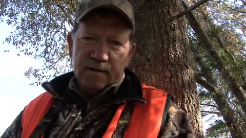 Brantley Gilbert and Michael Lee Deer Hunting 7.10