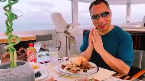20180807文贵先生视频¹：今天太有成就感了 馬上要喝點酒