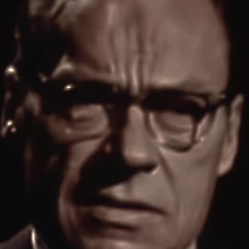 Earl Nightingale- Don’t follow the crowd!