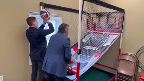 Ted Cruz Warms Up Before Rally