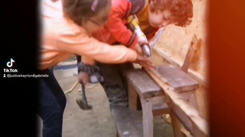 April 2017 Ayrton, daddy & Gabrielle build a shed together