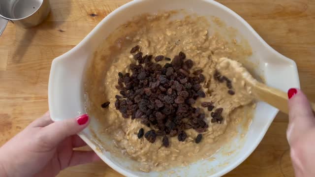 Oatmeal and Peanut Butter Bread