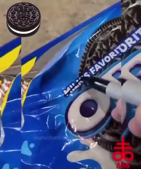 Oreo cakes are a symbol of Satansism