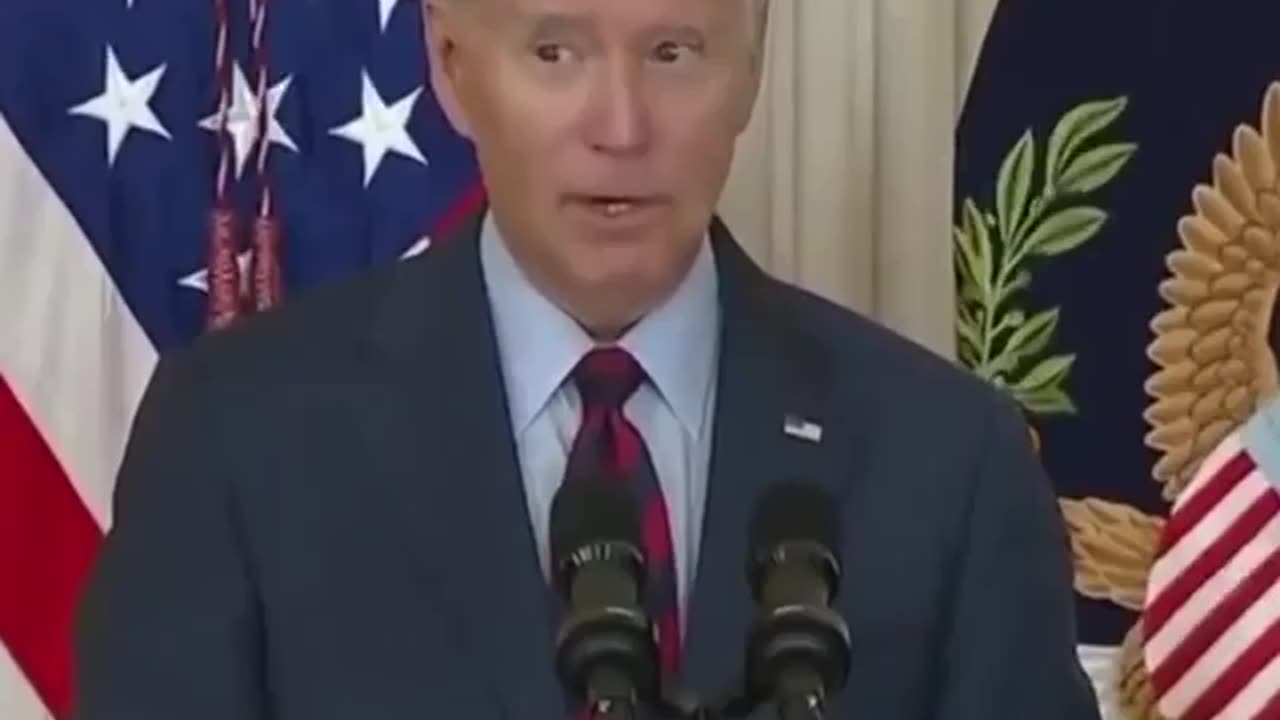 Ole Joe Farting in public