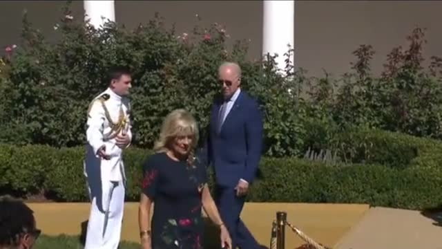 It seems that the most powerful man in the world is not so healthy.