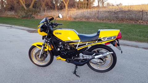 1984 Yamaha RZ350 Kenny Roberts