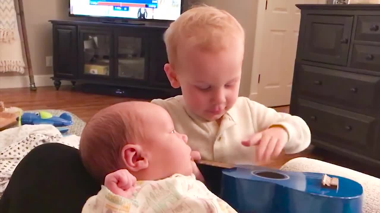 Funny Siblings First Meeting Newborn Baby #2 - WE LAUGH