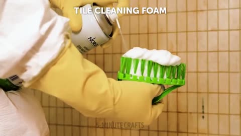 GENIUS CLEANING HACKS TO KEEP YOUR HOUSE SPOTLESS