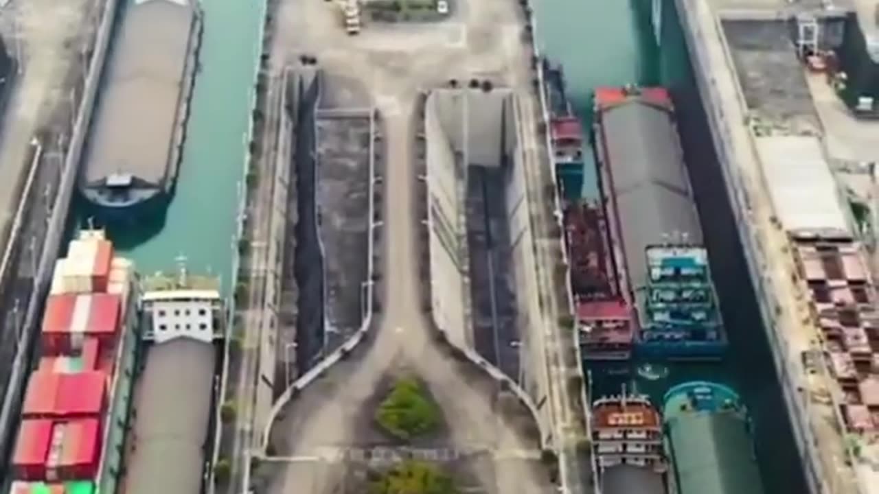 How to works panama canal