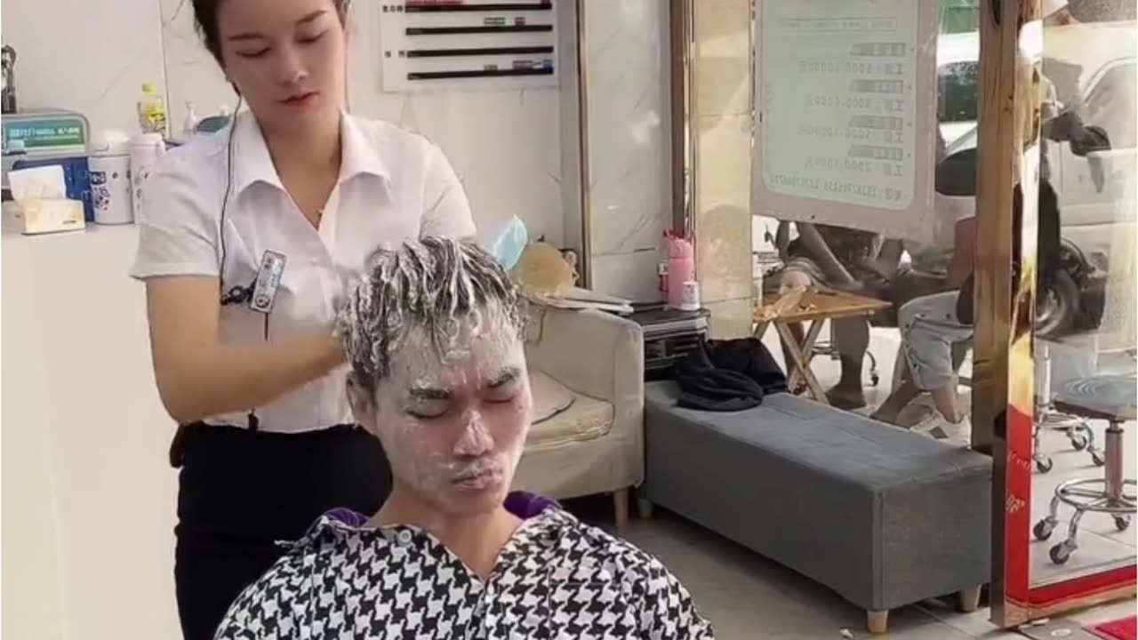 Barbar funny video 😭 funny girl barbar shop 🤣#shorts #comedy#funny #viral #trending