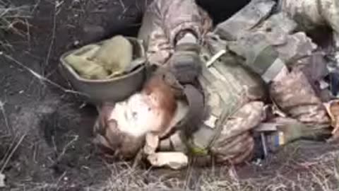 🇷🇺🇺🇦 Wagner fighter shows destroyed Ukrainian militants in Bakhmut meat grinder