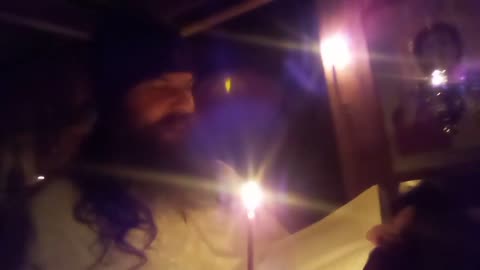 ΤΑ ΈΚΟΨΕ ΚΑΙ ΤΟΥ ΤΑ ΕΔΩΚΕΝ