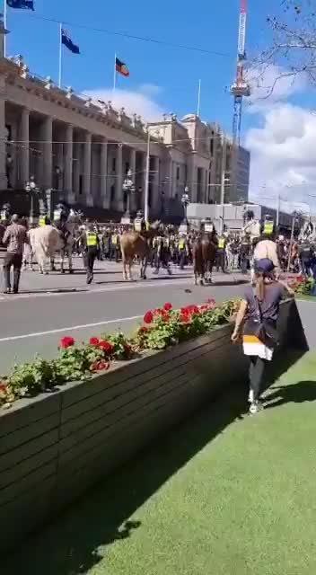 Melbourne, Australia: Protesters Break Police Line During Lockdown Protests Aug. 21, 2021