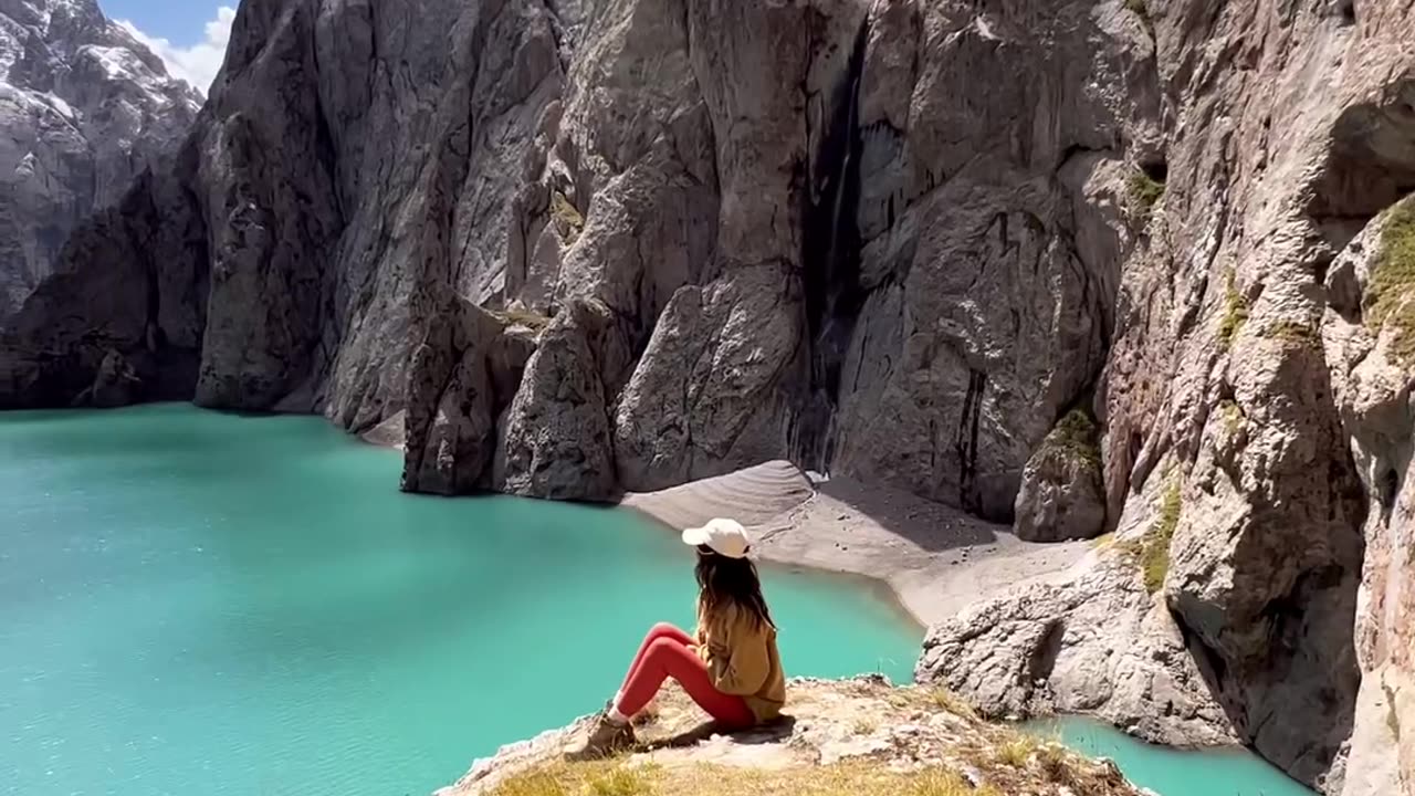 #nature #mountains #lake #relaxing