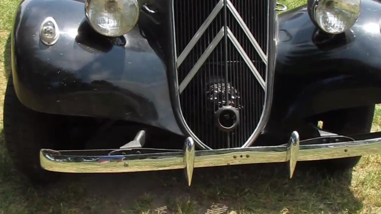 Unrestored 1930s Citroen