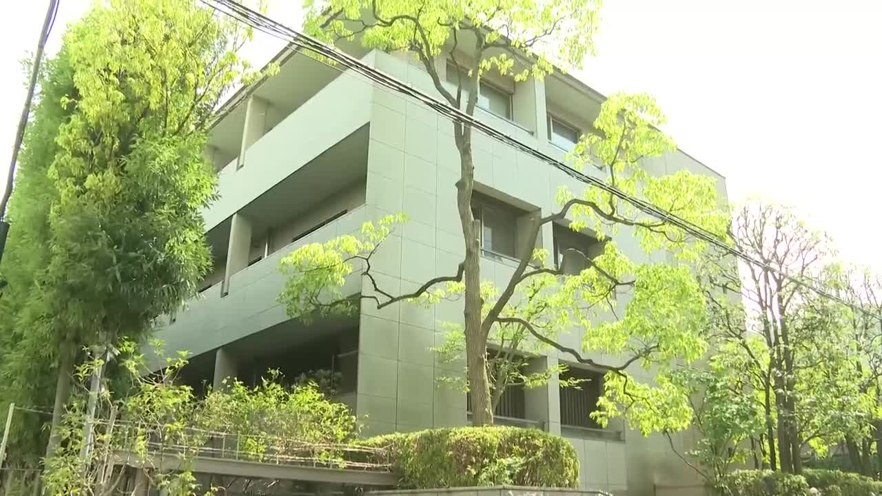 Hearse carries body of Japan's Shinzo Abe back to Tokyo home