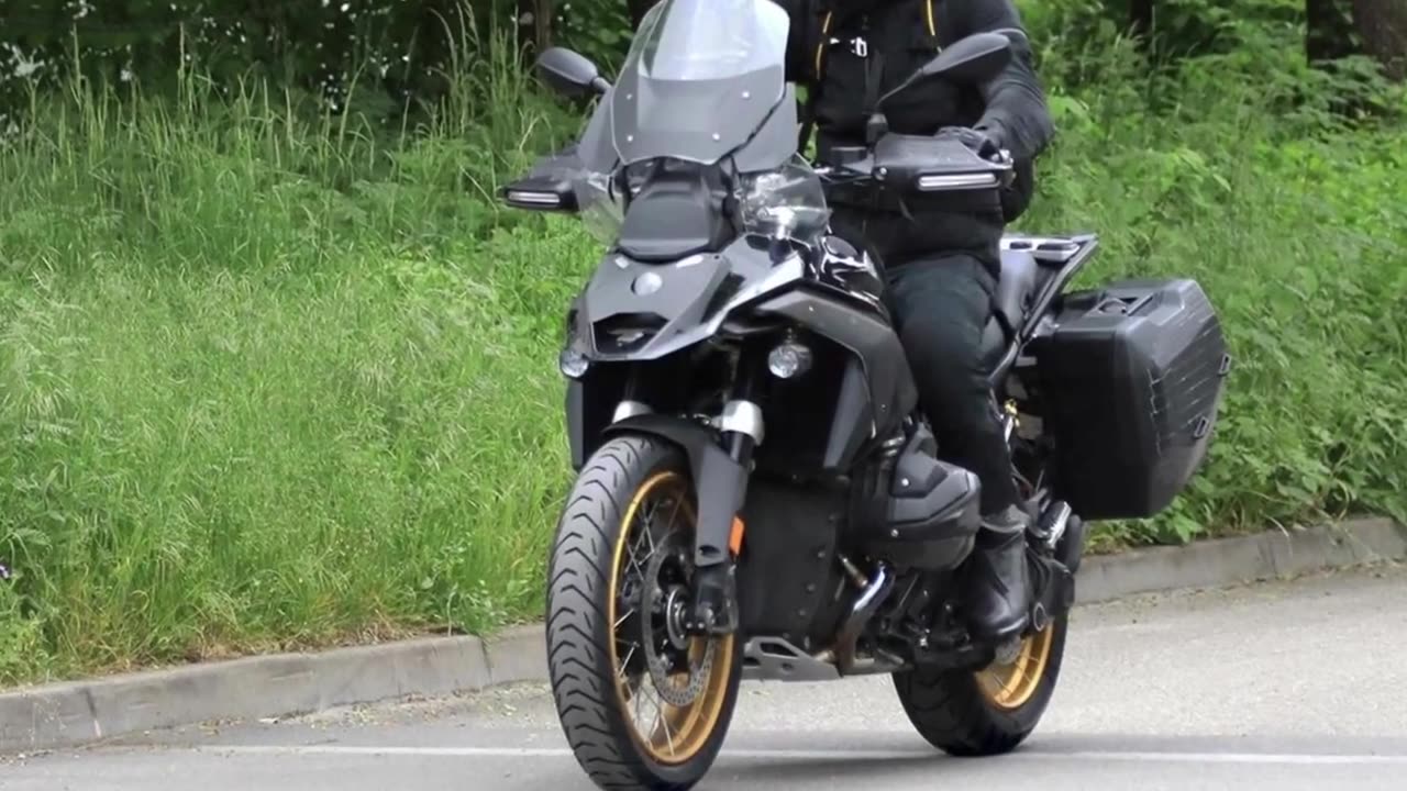 2024 ALL NEW BMW R1300GS ADVENTURE SPECS & FEATURES UPDATES