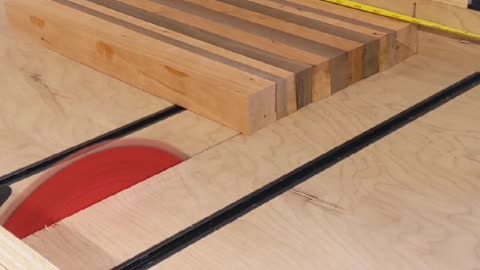 Cutting board final squaring