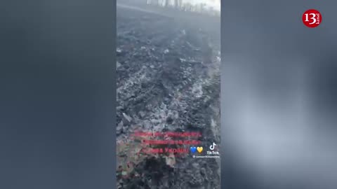 Ukrainian soldiers evacuate fellow soldiers from battlefield in Bakhmut