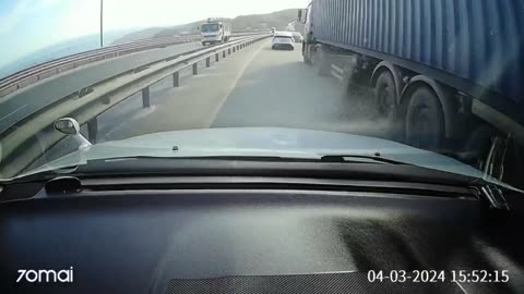 No need to signal as I own the road 😡😡