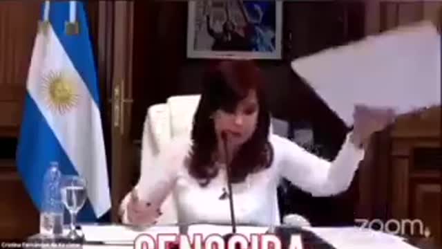 VICEPRESIDENTA CRISTINA KIRCHNER PIDIENDO DESESPERADA QUE SE VACUNEN