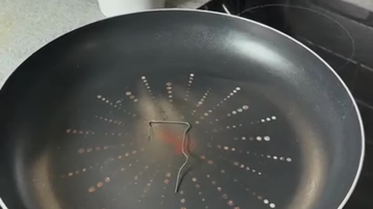 Bent paperclip 'remembers' it’s original shape