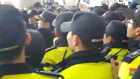 20190305_V3_S03(j7OCv2-tUEo)아수라장, 흉기까지 지참하고 법을 무시하는