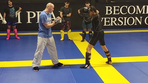 Basic inside legkick setup!