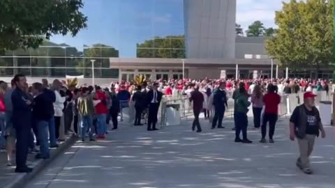 Crowd before Trump Rally in Atlanta, Georgia