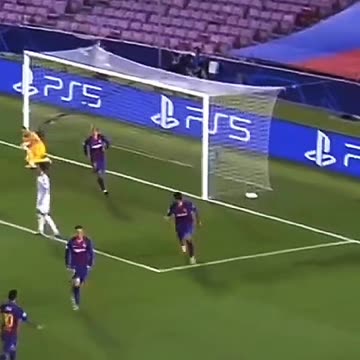 Barcelona are desperate to part ways with is Clement Lenglet