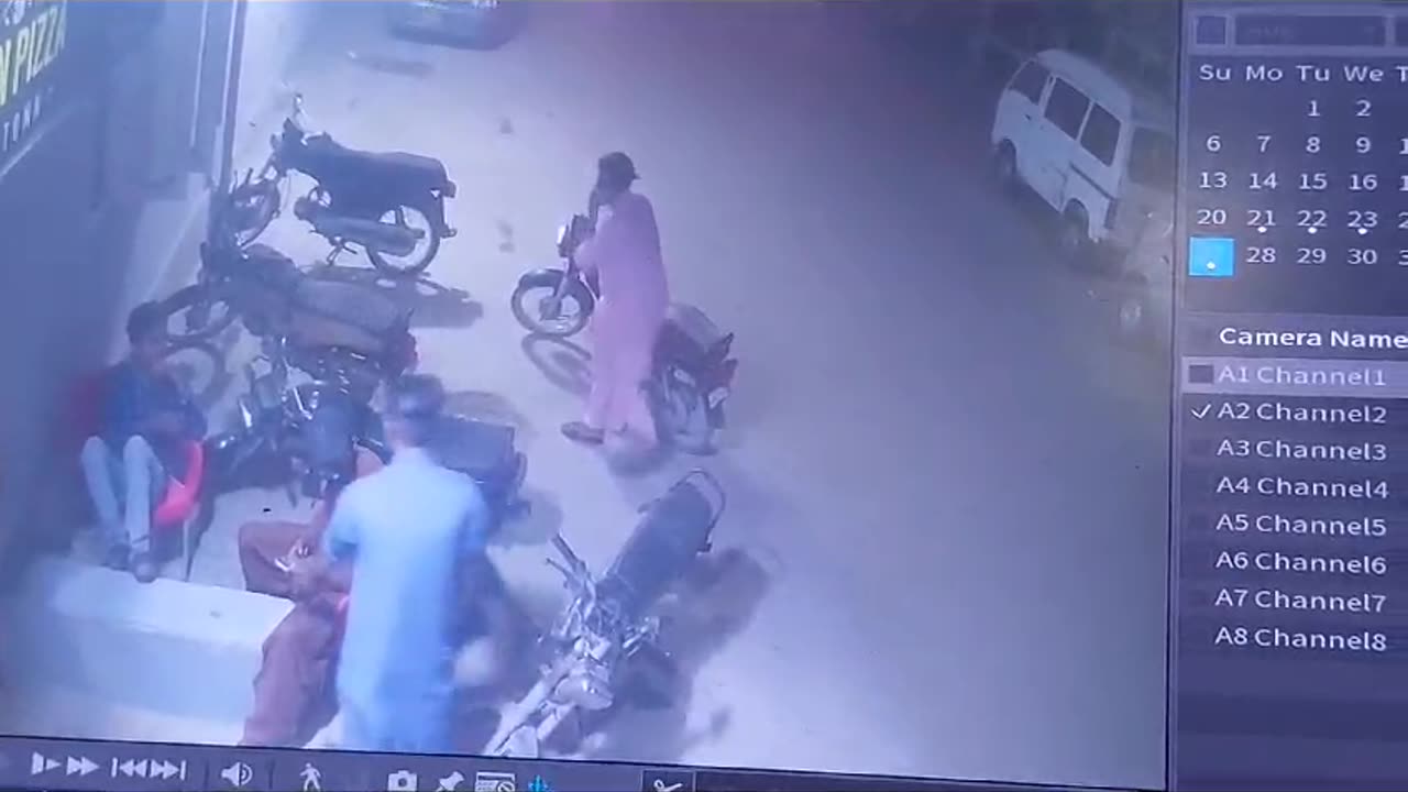 ROBBERY CCTV FOOTAGE IN PAKISTAN