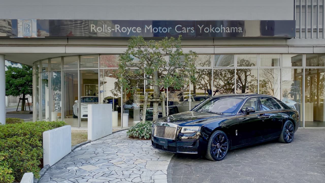 Unveiling the Exquisite Rolls-Royce Showroom in Yokohama, Japan