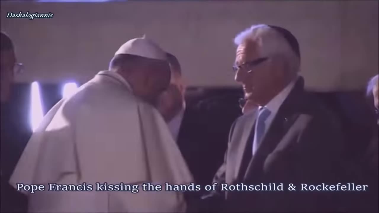 POPE BOWS DOWN TO THE ORDER OF THE ILLUMINATI - KISS FEETS AND HANDS