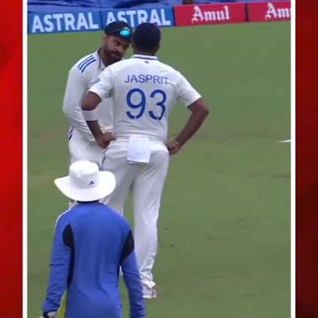 బుమ్రాతో ఆడుకున్న కోహ్లి, జడేజా #kohli and #jadeja imitating #bumrah #viralvideo #funny | FBTV NEWS