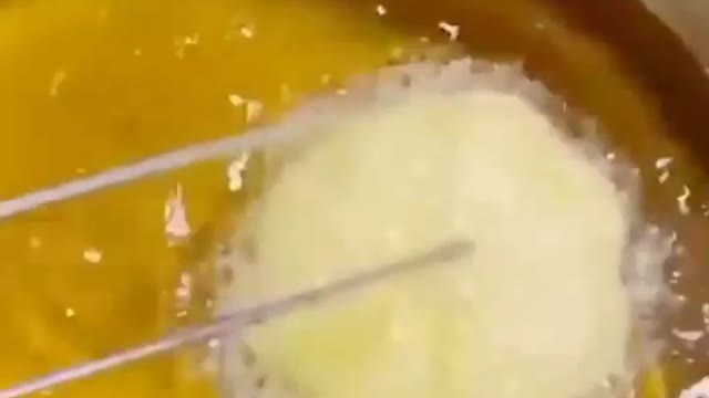 Mari kita buat kue kembang makanan kas indonesia