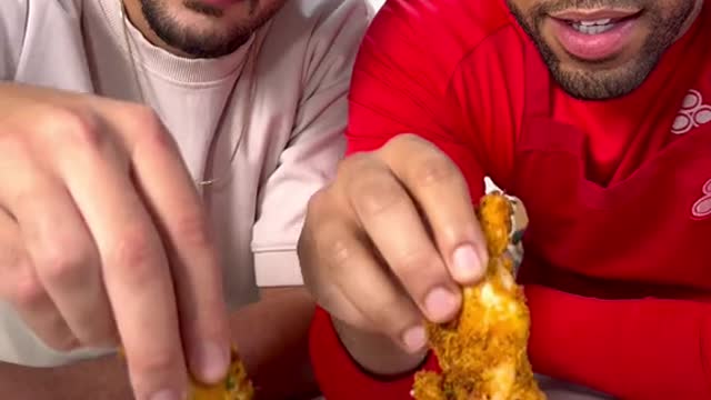 I made my neighbor these healthier three ingredient chicken tenders! How’d I do