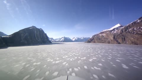From the Cockpit: Highlights of NASA's IceBridge Arctic '13 Expedition ✈️🌍