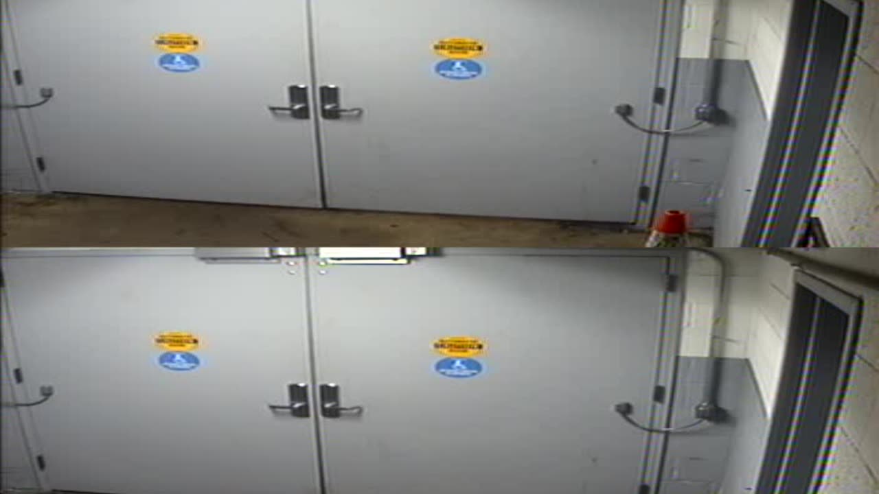 4111WHUGGALoadingDock_2021-01-05_20h40min02s090ms.mp4