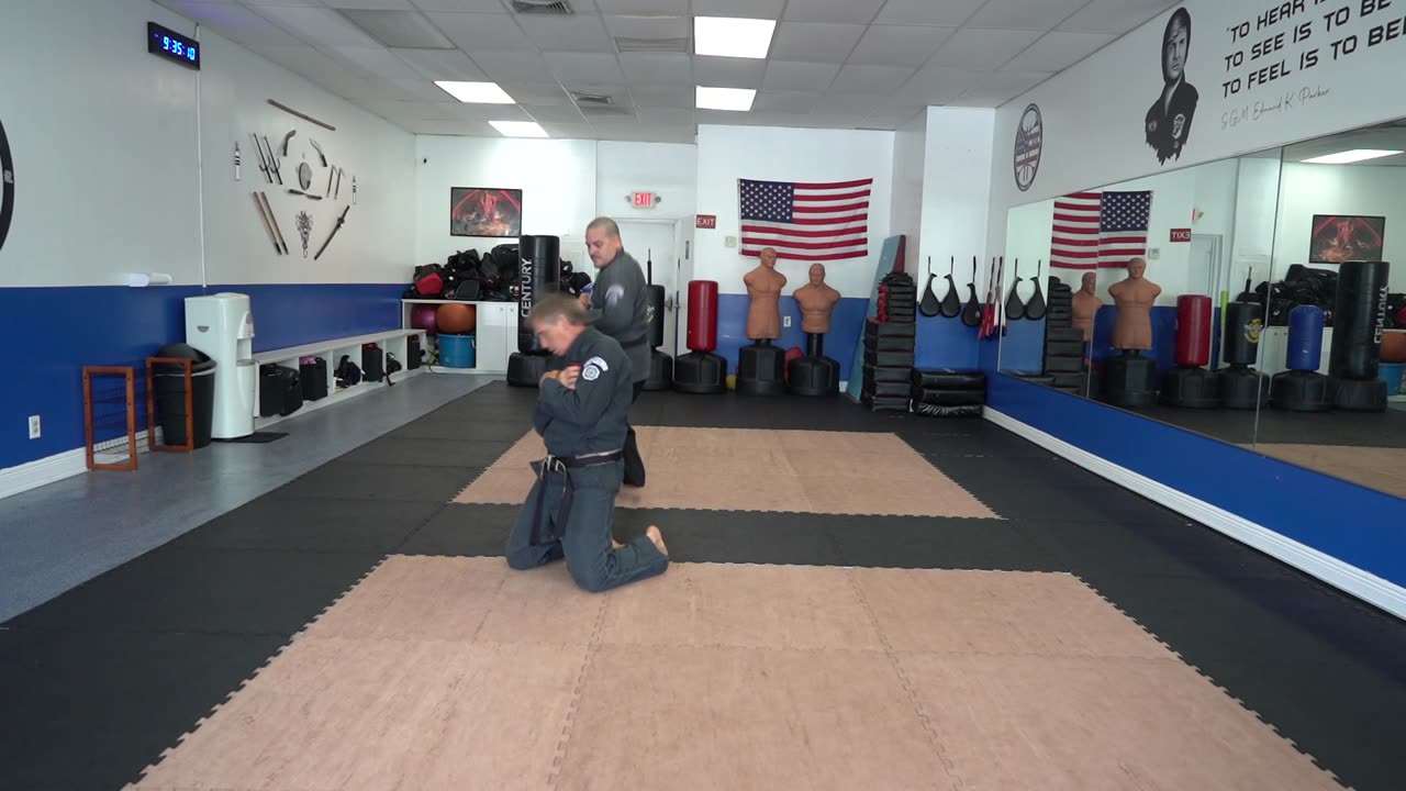 An example of the American Kenpo technique Escape from Darkness