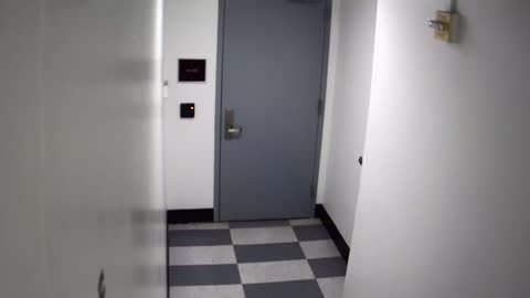 6149RHOBG3G301CStairwayLobbyEntry_2021-01-05_01h00min00s453ms.mp4